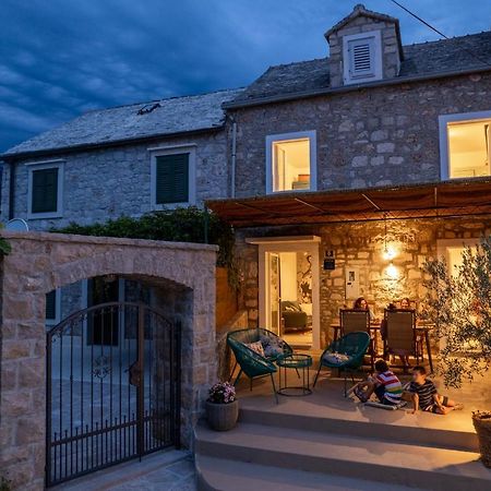 Вилла Nona VI - Boutique Stone House Бол Экстерьер фото